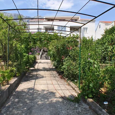Surjak Apartment Orebic