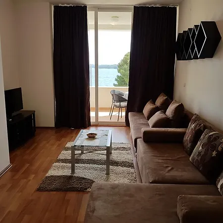 Surjak Διαμέρισμα